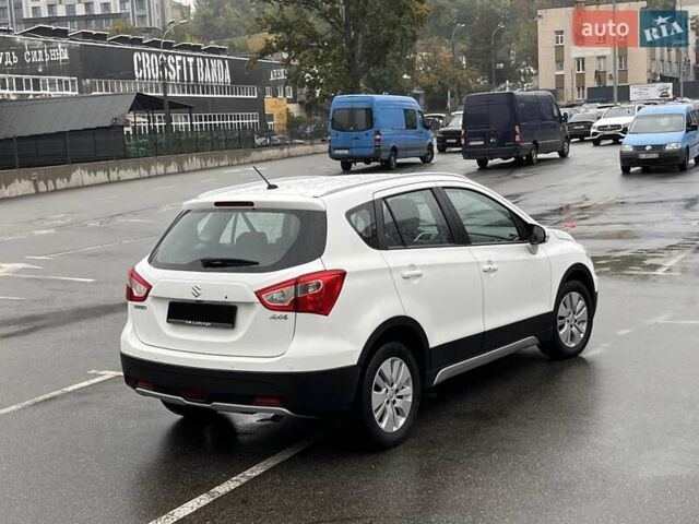 Білий Сузукі СХ4, об'ємом двигуна 1.59 л та пробігом 70 тис. км за 14700 $, фото 2 на Automoto.ua