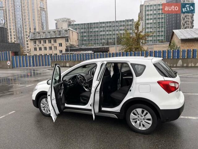 Білий Сузукі СХ4, об'ємом двигуна 1.59 л та пробігом 70 тис. км за 14700 $, фото 19 на Automoto.ua