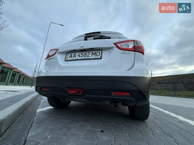 Білий Сузукі СХ4, об'ємом двигуна 1.6 л та пробігом 110 тис. км за 14500 $, фото 17 на Automoto.ua