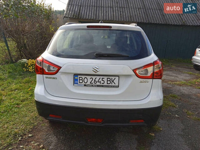 Білий Сузукі СХ4, об'ємом двигуна 1.59 л та пробігом 57 тис. км за 15000 $, фото 4 на Automoto.ua