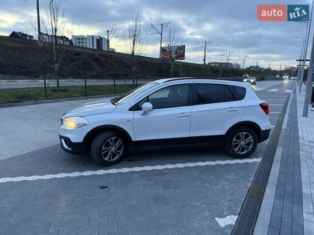 Білий Сузукі СХ4, об'ємом двигуна 1.6 л та пробігом 110 тис. км за 14500 $, фото 34 на Automoto.ua