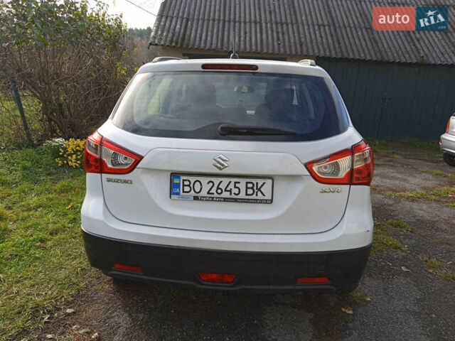 Білий Сузукі СХ4, об'ємом двигуна 1.59 л та пробігом 57 тис. км за 15000 $, фото 3 на Automoto.ua