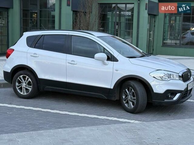 Білий Сузукі СХ4, об'ємом двигуна 1.6 л та пробігом 110 тис. км за 14500 $, фото 20 на Automoto.ua