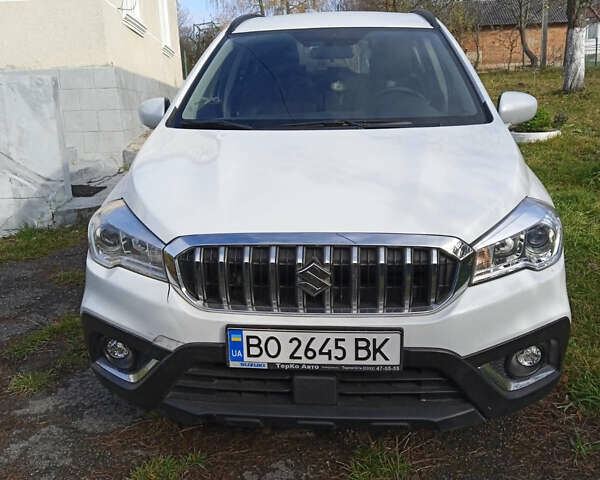 Білий Сузукі СХ4, об'ємом двигуна 1.59 л та пробігом 57 тис. км за 15000 $, фото 1 на Automoto.ua