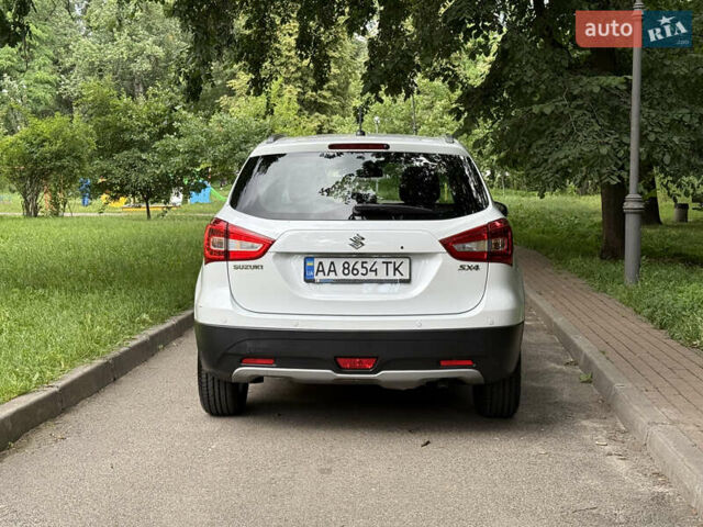 Белый Сузуки СХ4, объемом двигателя 1.6 л и пробегом 51 тыс. км за 18700 $, фото 15 на Automoto.ua