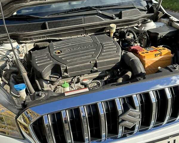 Белый Сузуки СХ4, объемом двигателя 1.59 л и пробегом 114 тыс. км за 13800 $, фото 11 на Automoto.ua