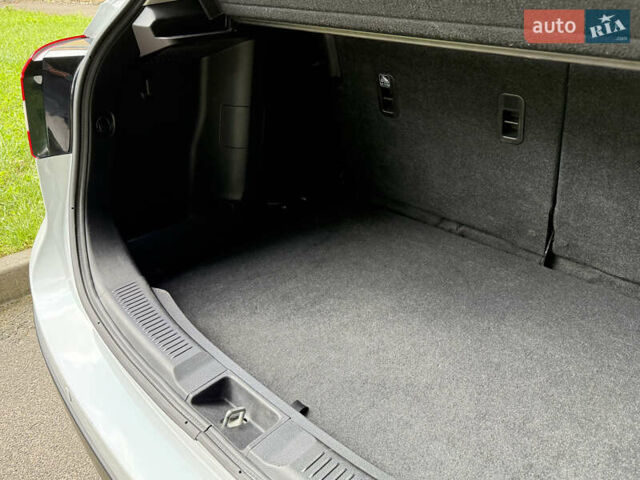 Белый Сузуки СХ4, объемом двигателя 1.6 л и пробегом 51 тыс. км за 18700 $, фото 51 на Automoto.ua