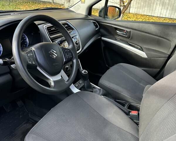 Белый Сузуки СХ4, объемом двигателя 1.59 л и пробегом 114 тыс. км за 13800 $, фото 5 на Automoto.ua