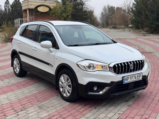 Белый Сузуки СХ4, объемом двигателя 1.6 л и пробегом 64 тыс. км за 14500 $, фото 3 на Automoto.ua