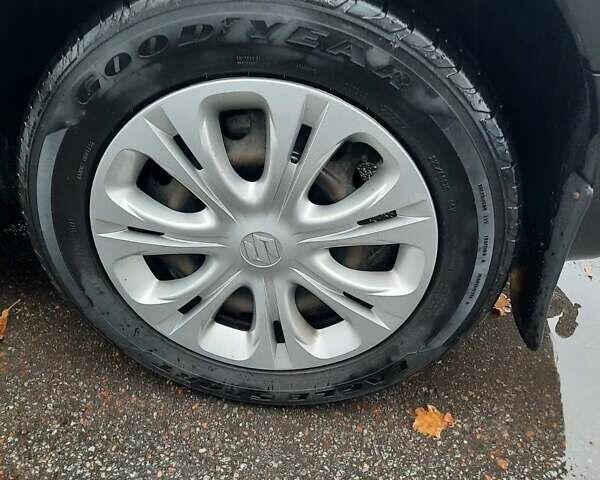 Белый Сузуки СХ4, объемом двигателя 1.59 л и пробегом 365 тыс. км за 12700 $, фото 3 на Automoto.ua