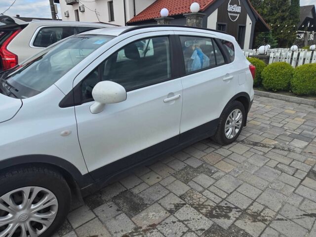 Білий Сузукі СХ4, об'ємом двигуна 1.6 л та пробігом 1000 тис. км за 13000 $, фото 2 на Automoto.ua