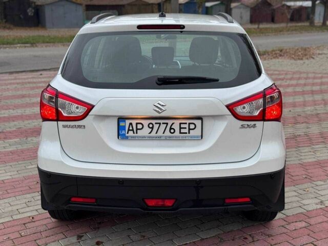 Белый Сузуки СХ4, объемом двигателя 1.6 л и пробегом 64 тыс. км за 14500 $, фото 7 на Automoto.ua