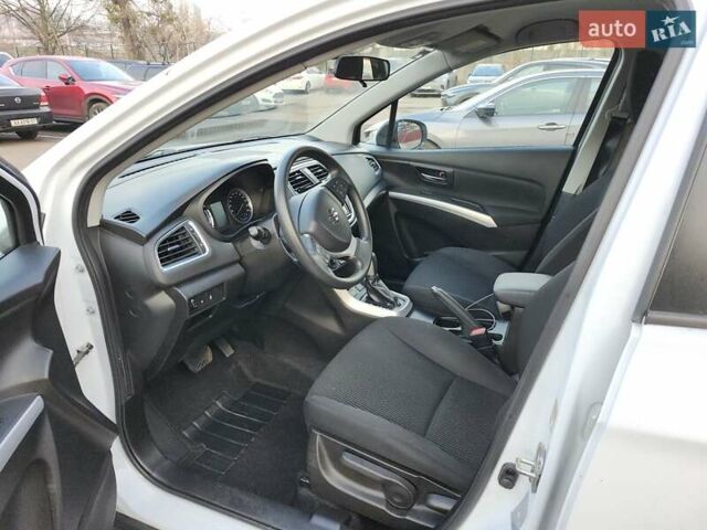 Білий Сузукі СХ4, об'ємом двигуна 1.59 л та пробігом 89 тис. км за 14195 $, фото 10 на Automoto.ua