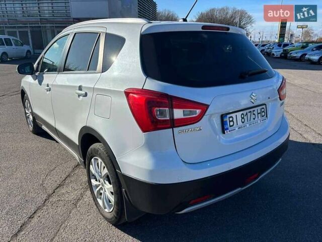 Білий Сузукі СХ4, об'ємом двигуна 1.59 л та пробігом 55 тис. км за 17500 $, фото 8 на Automoto.ua