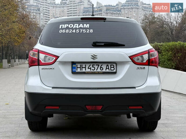 Білий Сузукі СХ4, об'ємом двигуна 1.6 л та пробігом 54 тис. км за 16500 $, фото 6 на Automoto.ua