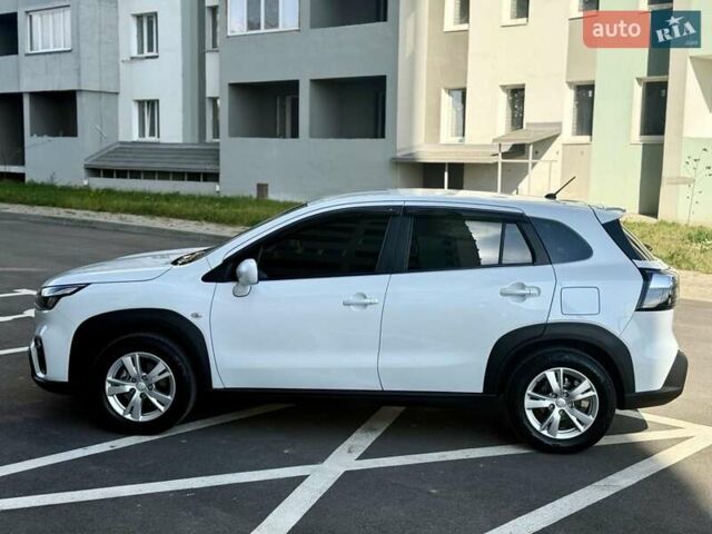 Белый Сузуки СХ4, объемом двигателя 1.37 л и пробегом 27 тыс. км за 21900 $, фото 8 на Automoto.ua