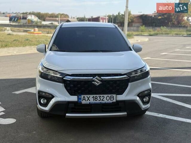 Белый Сузуки СХ4, объемом двигателя 1.37 л и пробегом 27 тыс. км за 21900 $, фото 10 на Automoto.ua