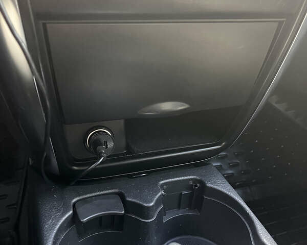 Чорний Сузукі СХ4, об'ємом двигуна 1.6 л та пробігом 315 тис. км за 5500 $, фото 27 на Automoto.ua