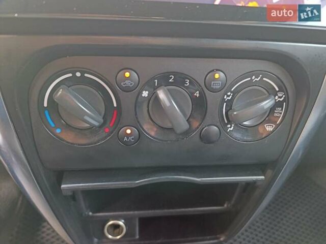 Чорний Сузукі СХ4, об'ємом двигуна 2 л та пробігом 1 тис. км за 6500 $, фото 14 на Automoto.ua