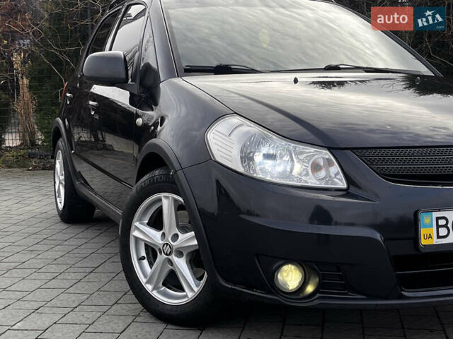 Чорний Сузукі СХ4, об'ємом двигуна 1.6 л та пробігом 315 тис. км за 5500 $, фото 3 на Automoto.ua