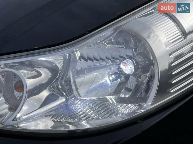 Чорний Сузукі СХ4, об'ємом двигуна 1.6 л та пробігом 315 тис. км за 5500 $, фото 5 на Automoto.ua