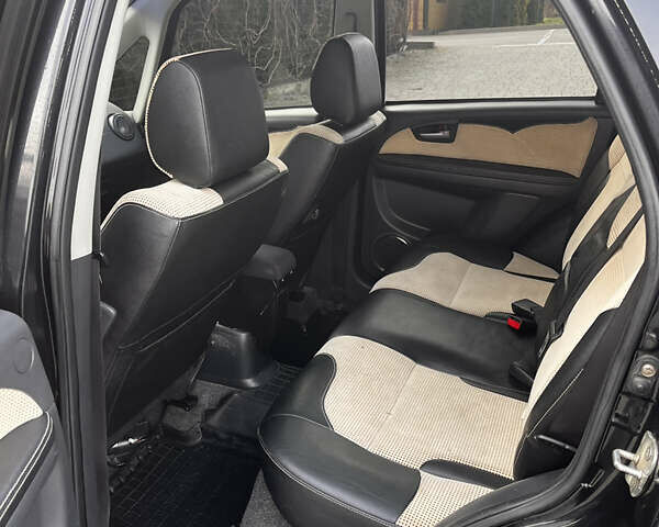 Чорний Сузукі СХ4, об'ємом двигуна 1.6 л та пробігом 315 тис. км за 5500 $, фото 30 на Automoto.ua