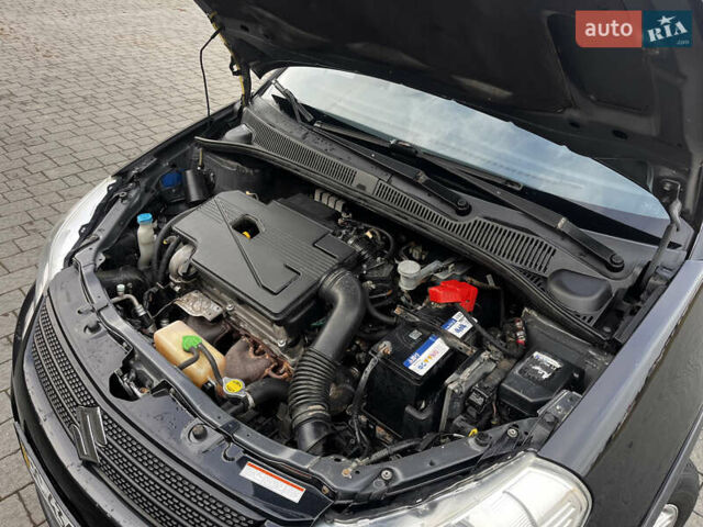 Чорний Сузукі СХ4, об'ємом двигуна 1.6 л та пробігом 315 тис. км за 5000 $, фото 40 на Automoto.ua