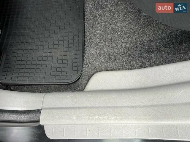 Черный Сузуки СХ4, объемом двигателя 1.59 л и пробегом 155 тыс. км за 7500 $, фото 26 на Automoto.ua