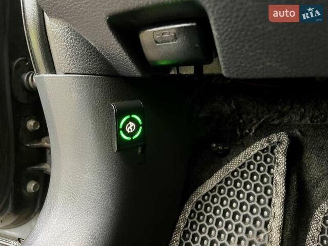 Черный Сузуки СХ4, объемом двигателя 2 л и пробегом 164 тыс. км за 7999 $, фото 35 на Automoto.ua