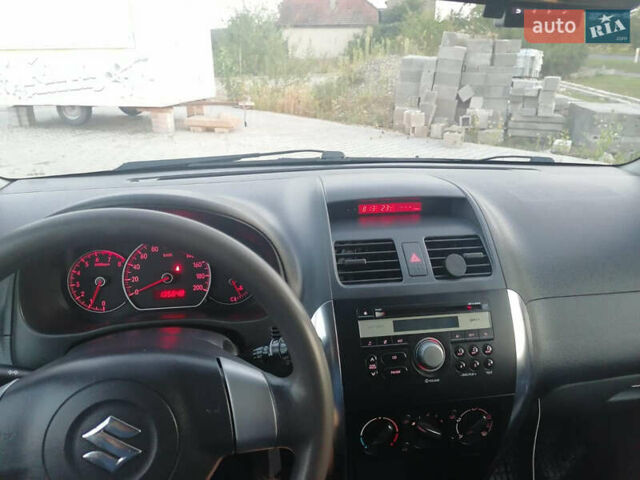 Сузуки СХ4 2008 в Мукачеве на Automoto.ua Черный Сузуки СХ4, объемом двигателя 1.6 л и пробегом 135 тыс. км за 5100 $, фото 7 на Automoto.ua