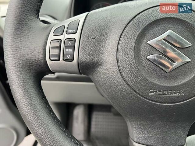 Черный Сузуки СХ4, объемом двигателя 1.59 л и пробегом 155 тыс. км за 7500 $, фото 9 на Automoto.ua