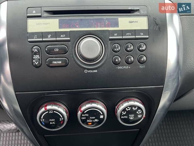 Черный Сузуки СХ4, объемом двигателя 1.59 л и пробегом 155 тыс. км за 7500 $, фото 13 на Automoto.ua