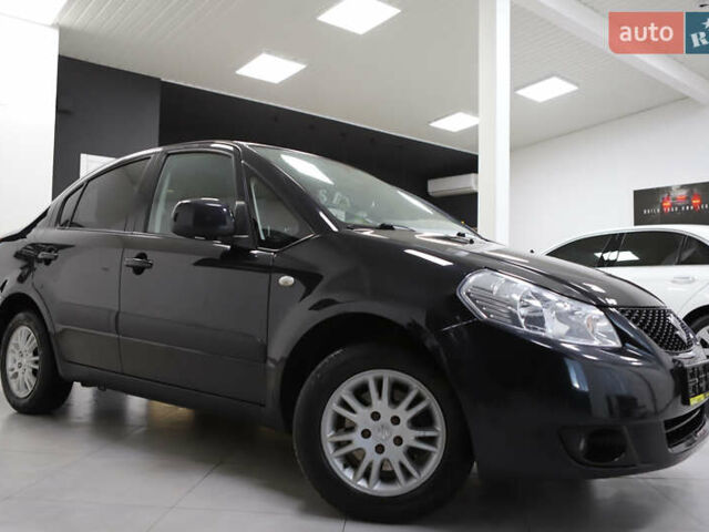 Чорний Сузукі СХ4, об'ємом двигуна 1.6 л та пробігом 88 тис. км за 6800 $, фото 3 на Automoto.ua