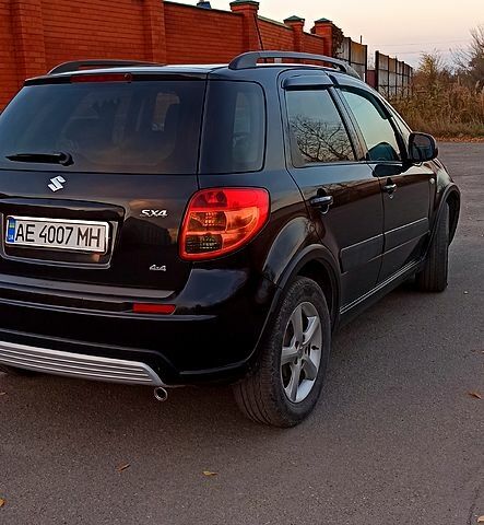 Чорний Сузукі СХ4, об'ємом двигуна 1.6 л та пробігом 208 тис. км за 7500 $, фото 2 на Automoto.ua