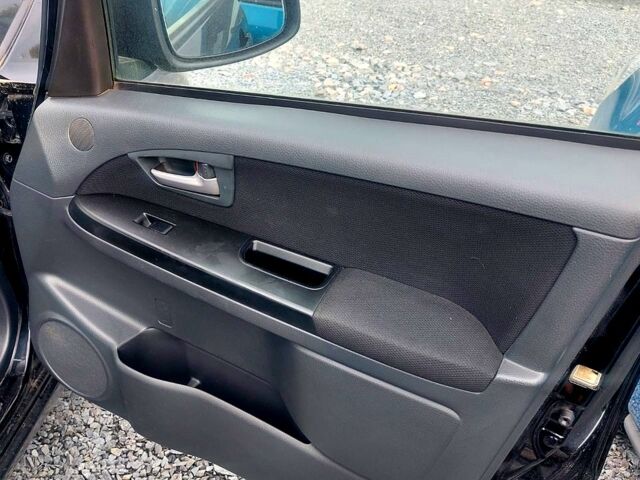 Чорний Сузукі СХ4, об'ємом двигуна 1.6 л та пробігом 51 тис. км за 8300 $, фото 8 на Automoto.ua