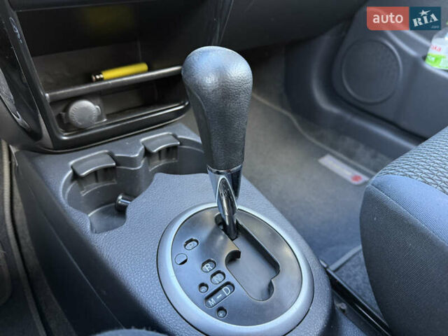 Чорний Сузукі СХ4, об'ємом двигуна 2 л та пробігом 148 тис. км за 7000 $, фото 1 на Automoto.ua