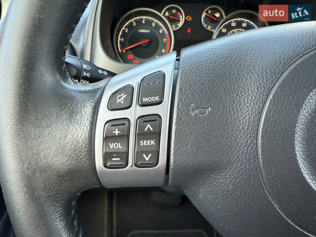 Чорний Сузукі СХ4, об'ємом двигуна 2 л та пробігом 148 тис. км за 7000 $, фото 21 на Automoto.ua