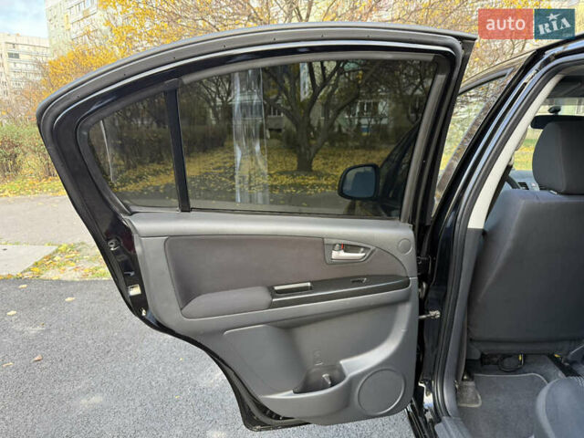 Чорний Сузукі СХ4, об'ємом двигуна 2 л та пробігом 148 тис. км за 7000 $, фото 33 на Automoto.ua