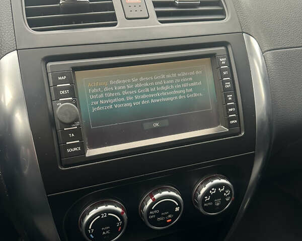 Черный Сузуки СХ4, объемом двигателя 1.6 л и пробегом 195 тыс. км за 7990 $, фото 13 на Automoto.ua