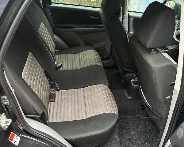 Черный Сузуки СХ4, объемом двигателя 1.6 л и пробегом 196 тыс. км за 3900 $, фото 4 на Automoto.ua