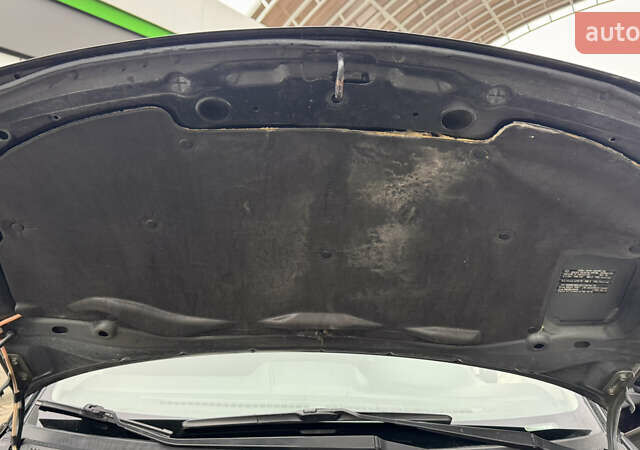 Чорний Сузукі СХ4, об'ємом двигуна 2 л та пробігом 240 тис. км за 6950 $, фото 38 на Automoto.ua
