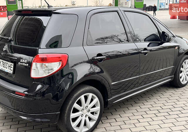 Чорний Сузукі СХ4, об'ємом двигуна 2 л та пробігом 240 тис. км за 6950 $, фото 10 на Automoto.ua