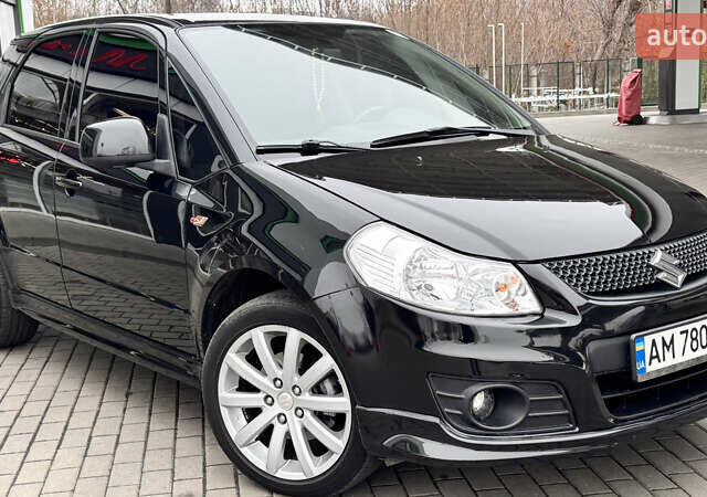 Чорний Сузукі СХ4, об'ємом двигуна 2 л та пробігом 240 тис. км за 6950 $, фото 14 на Automoto.ua