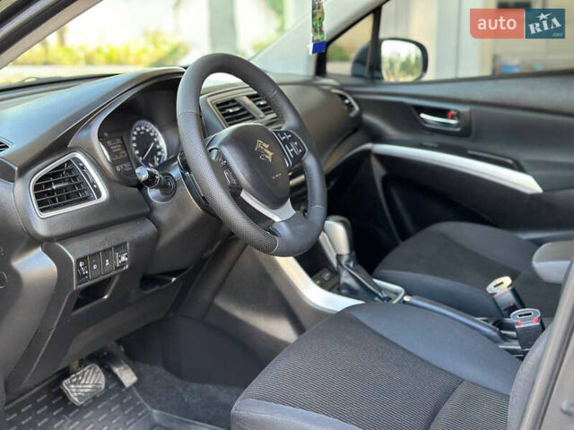 Черный Сузуки СХ4, объемом двигателя 1.59 л и пробегом 77 тыс. км за 14499 $, фото 10 на Automoto.ua