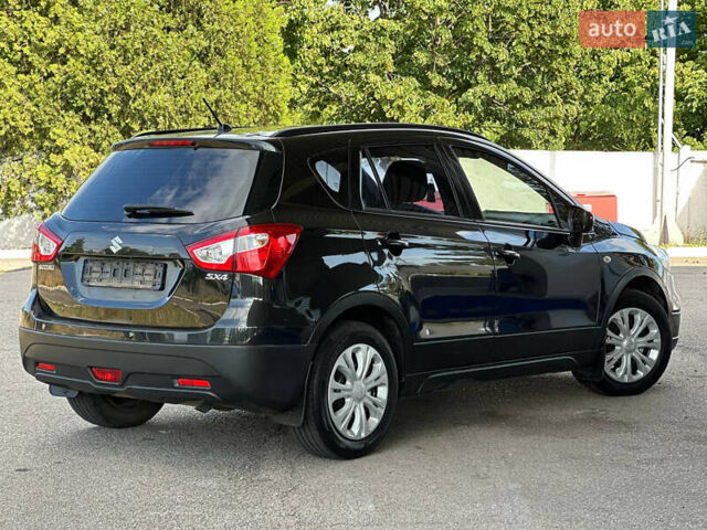 Черный Сузуки СХ4, объемом двигателя 1.59 л и пробегом 77 тыс. км за 14499 $, фото 5 на Automoto.ua