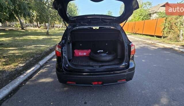 Черный Сузуки СХ4, объемом двигателя 1.59 л и пробегом 164 тыс. км за 14300 $, фото 5 на Automoto.ua