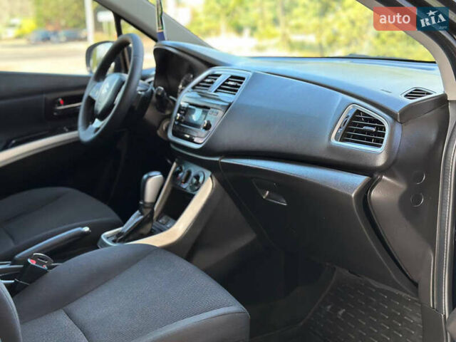 Черный Сузуки СХ4, объемом двигателя 1.59 л и пробегом 77 тыс. км за 14499 $, фото 21 на Automoto.ua