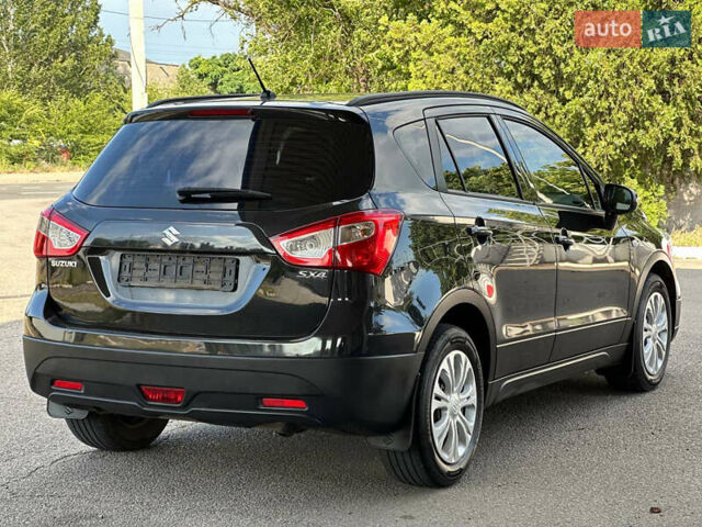 Черный Сузуки СХ4, объемом двигателя 1.59 л и пробегом 77 тыс. км за 14499 $, фото 9 на Automoto.ua