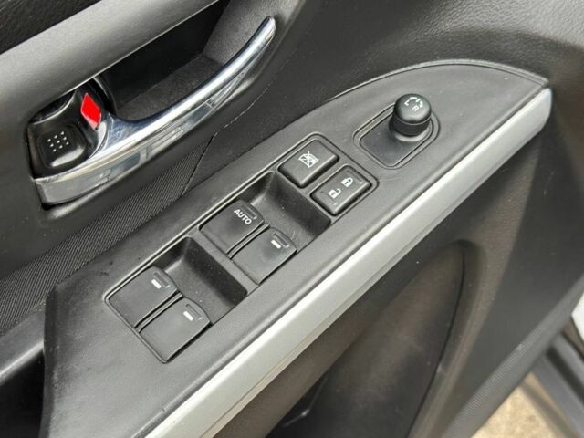 Чорний Сузукі СХ4, об'ємом двигуна 1.6 л та пробігом 81 тис. км за 13999 $, фото 9 на Automoto.ua