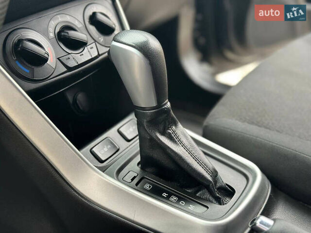 Чорний Сузукі СХ4, об'ємом двигуна 1.6 л та пробігом 81 тис. км за 13999 $, фото 18 на Automoto.ua